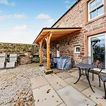 1 Bed In Carlisle Oc-94538 Scaleby